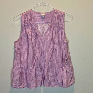 Plus size sleeveless comfy top for women